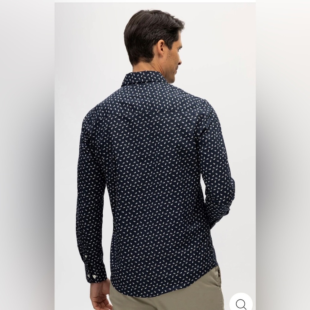 Julian and Mark RYAN GEO DOT PRINT SHIRT Navy NEW in Original Packaging - Picture 2 of 4